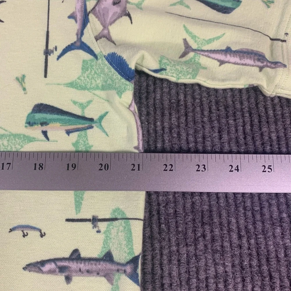 Columbia Shirt Mens Medium Green Polo Fish AOP‎ Golf Preppy Fishing Ocean Casual